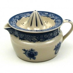 White Porcelain Juicer w/Blue Trim
